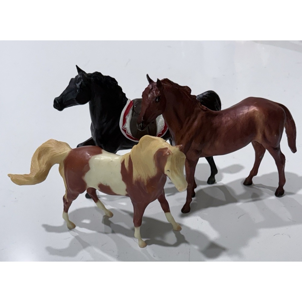 Breyer Horses Lot Of 3 Chestnut Pinto Mare, Duchess Sonador Dreamer, Black Horse